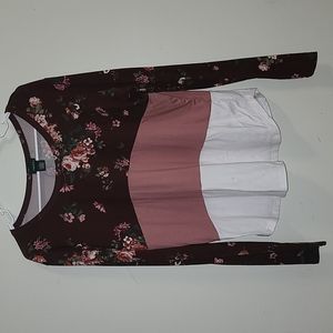 Rue21 xl long sleeve floral top